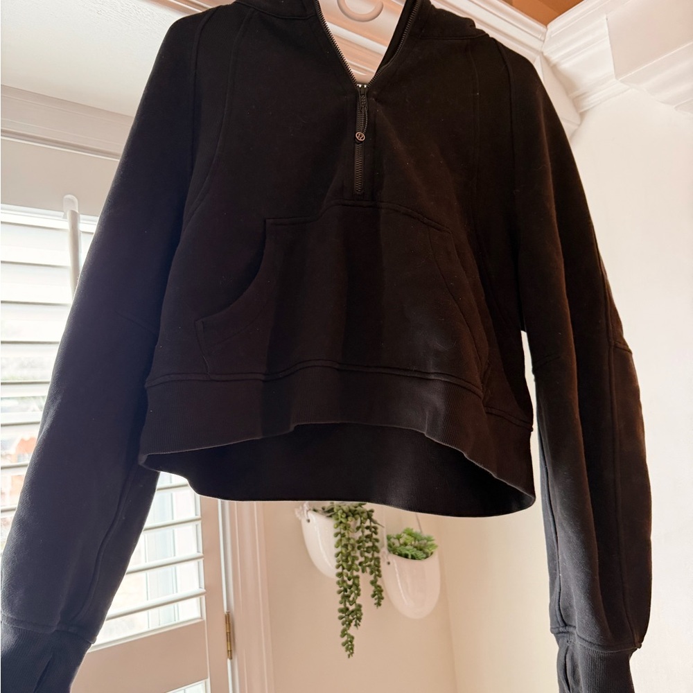 lululemon athletica Black Zip-Up Cropped Jacket